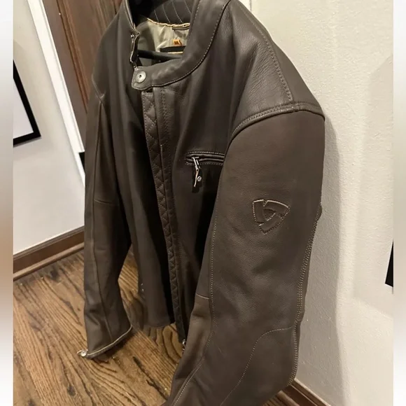REVIT Motorcycle Jacket, like new - Picture 4 of 7